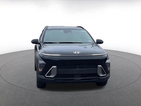 Used 2025 Hyundai Kona SEL image 4