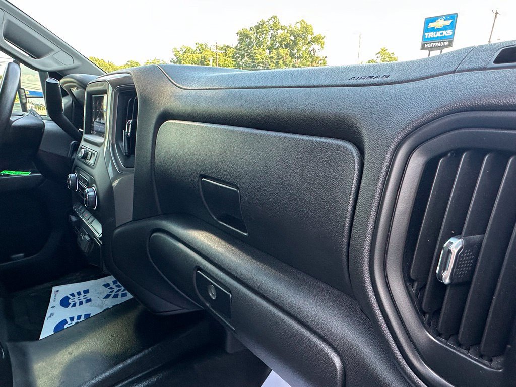 Used 2025 Chevrolet Silverado 3500 W/T AWD/4WD image 11