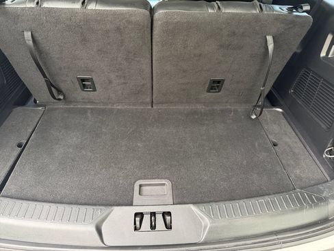 Used 2022 Ford Explorer Limited RWD image 23