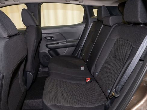 New 2026 Nissan Kicks S image 8