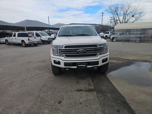 Used 2019 Ford F150 Limited w/ Trailer Tow Package image 8