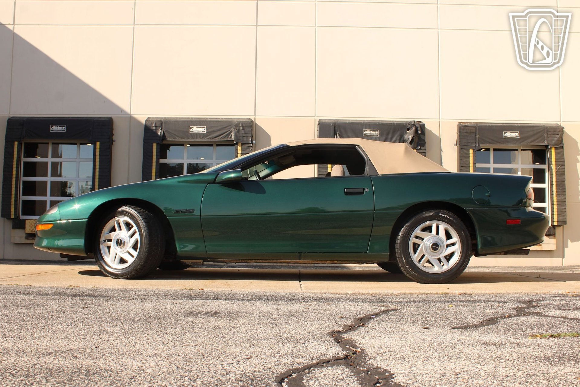 Used 1995 Chevrolet Camaro Z28 RWD image 6