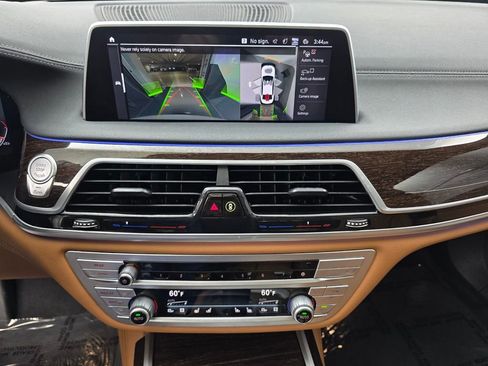 Used 2022 BMW 740i w/ M Sport Package RWD image 23