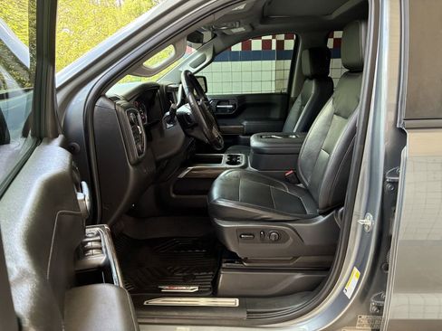 Used 2020 Chevrolet Silverado 1500 RST image 10