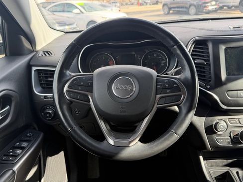 Used 2020 Jeep Cherokee Latitude Plus w/ Cold Weather Group image 17