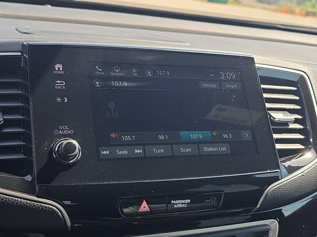Used 2022 Honda Passport Elite image 23
