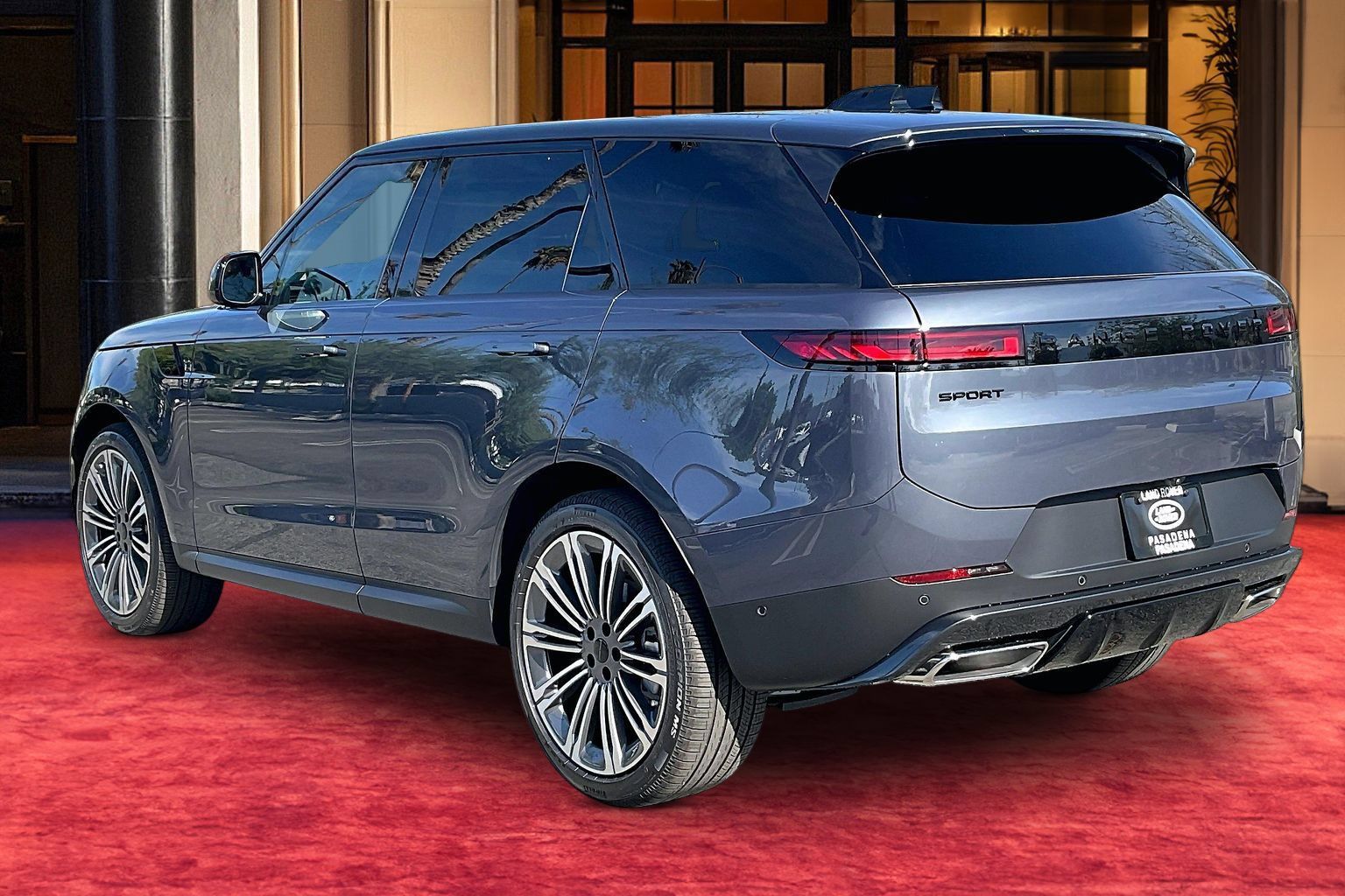 New 2026 Land Rover Range Rover Sport SE AWD/4WD image 4