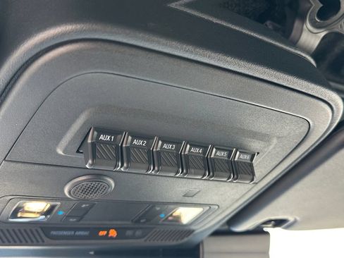 Used 2026 Ford Bronco Badlands AWD/4WD image 21