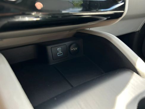 Used 2023 Ford Escape Active w/ Tech Pack #1 AWD/4WD image 23