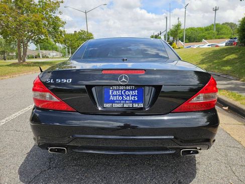 Used 2011 Mercedes-Benz SL 550 image 5