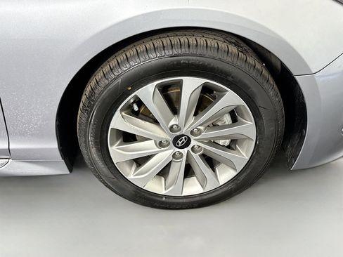 Used 2017 Hyundai Sonata Sport image 31