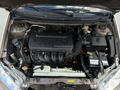 Used 2006 Toyota Corolla LE w/ Audio Value Pkg FWD image 22