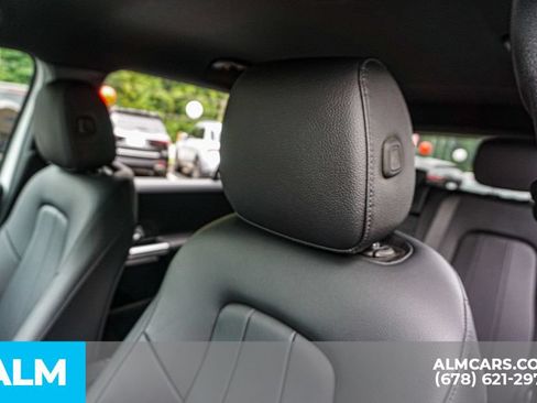 Used 2024 Mercedes-Benz GLB 250 image 17