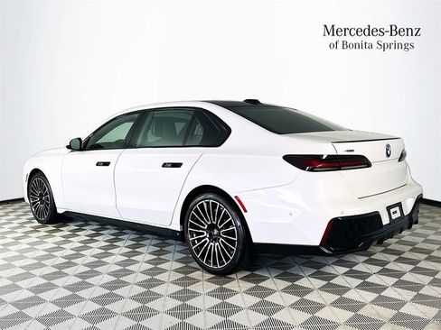 Used 2026 BMW 740i xDrive w/ Executive Package AWD/4WD image 5