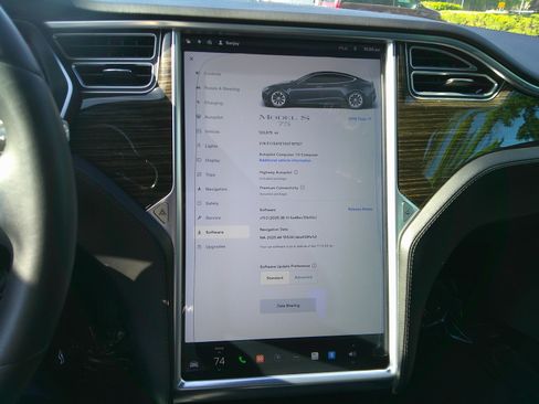 Used 2016 Tesla Model S 75 image 15