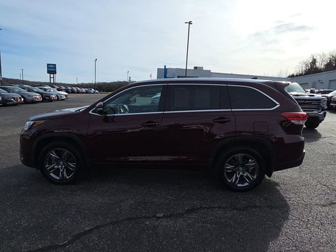 Used 2019 Toyota Highlander Limited Platinum image 5