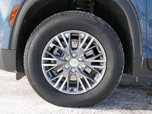 Certified 2025 Chevrolet Traverse LT image 7