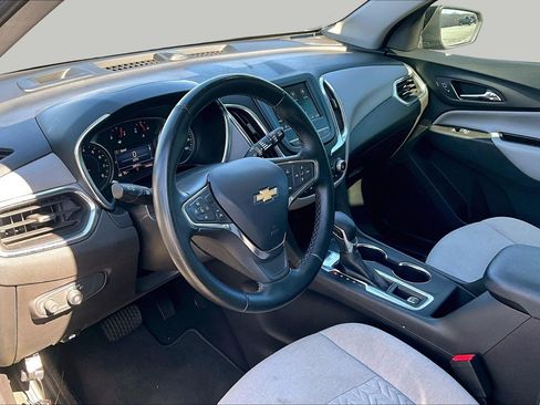 Used 2024 Chevrolet Equinox LT AWD/4WD image 12