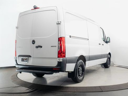 Used 2026 Mercedes-Benz Sprinter 2500 image 23