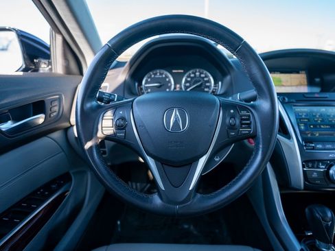 Certified 2016 Acura TLX w/ Technology Package image 18