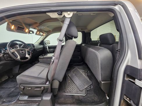 Used 2010 GMC Sierra 1500 SLE w/ Power Pack Plus AWD/4WD image 20