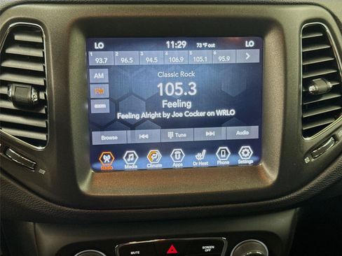 Used 2019 Jeep Compass Trailhawk w/ Leather Interior Group AWD/4WD image 7