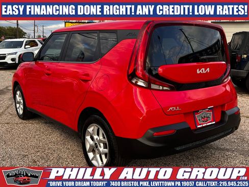 Used 2022 Kia Soul S FWD image 6