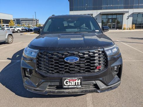 New 2025 Ford Explorer ST image 11