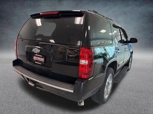 Used 2013 Chevrolet Tahoe LTZ image 7