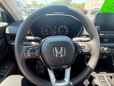 Used 2025 Honda CR-V EX image 7