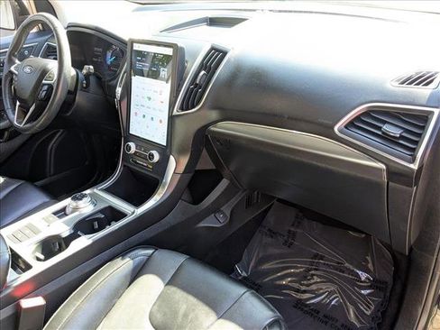 Used 2022 Ford Edge Titanium w/ Equipment Group 301A image 20