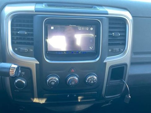 Used 2013 RAM 1500 Classic SLT w/ Premium Display Pkg image 11
