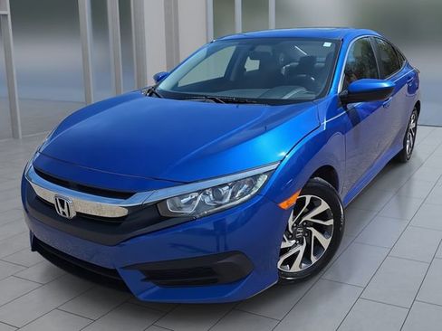 Used 2018 Honda Civic EX image 1