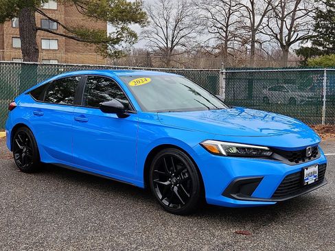 Used 2024 Honda Civic Sport image 3