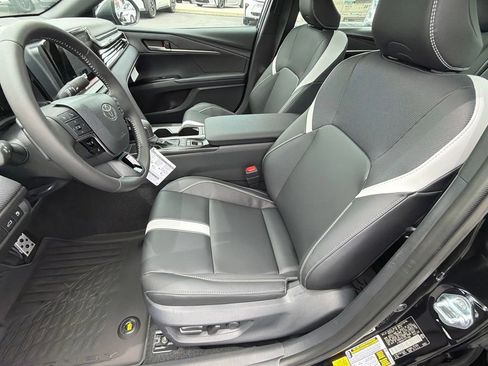 New 2026 Toyota Camry SE FWD image 20