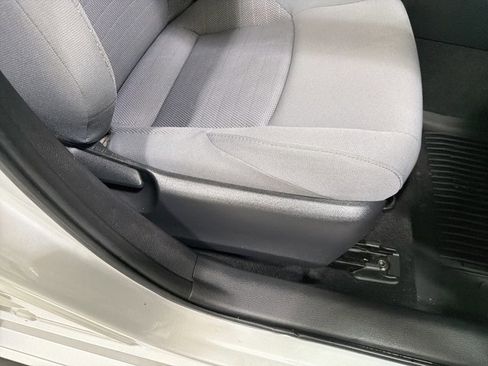 Used 2023 Toyota Corolla SE image 37