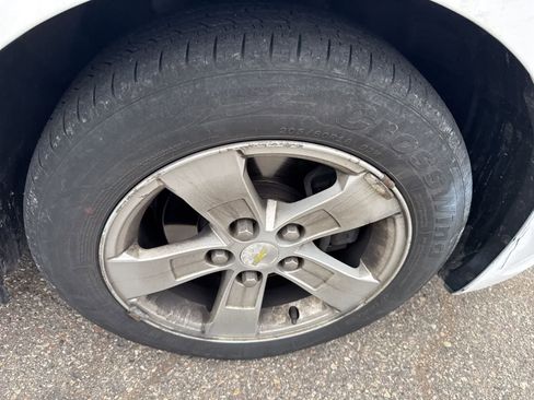 Used 2015 Chevrolet Malibu LT image 11