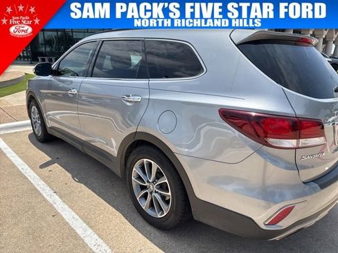 Used 2017 Hyundai Santa Fe SE w/ SE Premium Package 02 FWD image 4