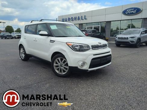 Used 2017 Kia Soul + FWD image 1