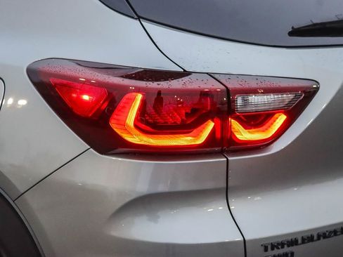 Used 2026 Chevrolet TrailBlazer RS w/ Convenience Package image 8