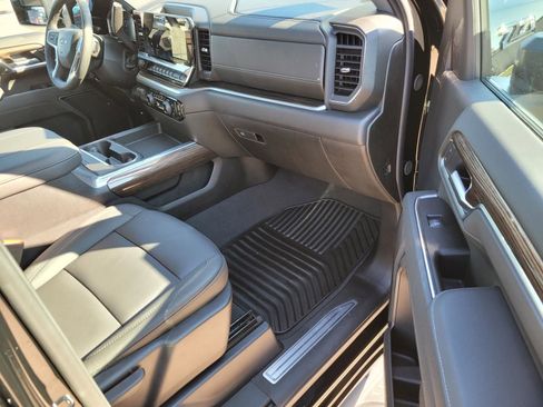 New 2026 Chevrolet Silverado 2500 LT w/ Trail Boss Package AWD/4WD image 6