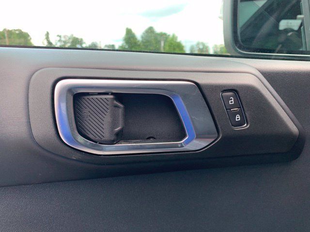 Used 2024 Ford Bronco Raptor w/ Interior Carbon Fiber Pack 6 AWD/4WD image 23