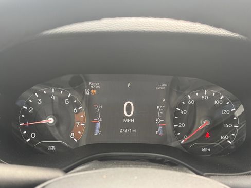 Used 2023 Jeep Compass Altitude w/ Convenience Group image 11