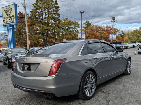 Used 2018 Cadillac CT6 Luxury image 8