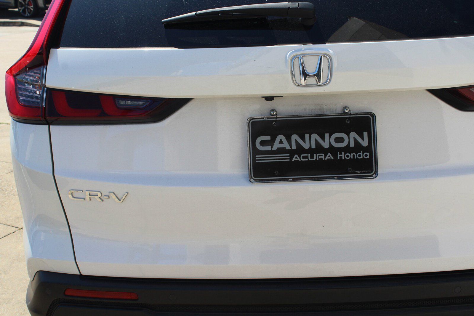 Used 2024 Honda CR-V EX-L image 4