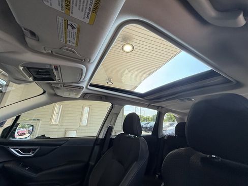 Used 2019 Subaru Forester Premium AWD/4WD image 18