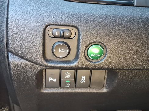 Used 2019 Honda Pilot Touring image 18