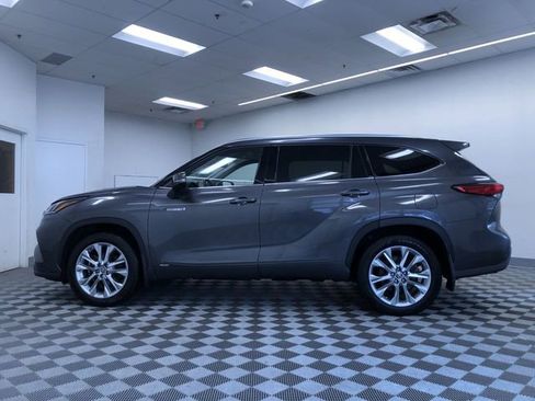Used 2020 Toyota Highlander Limited image 13