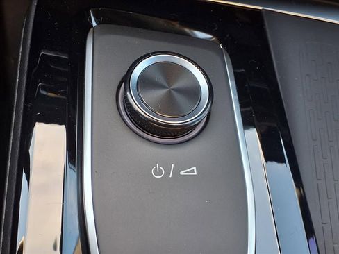 New 2026 Buick Enclave Sport Touring w/ Power Package image 6