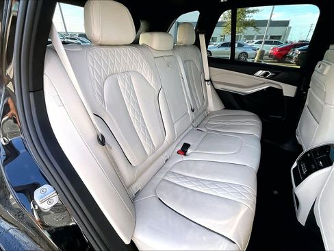 Used 2020 BMW X5 sDrive40i w/ Premium Package image 19